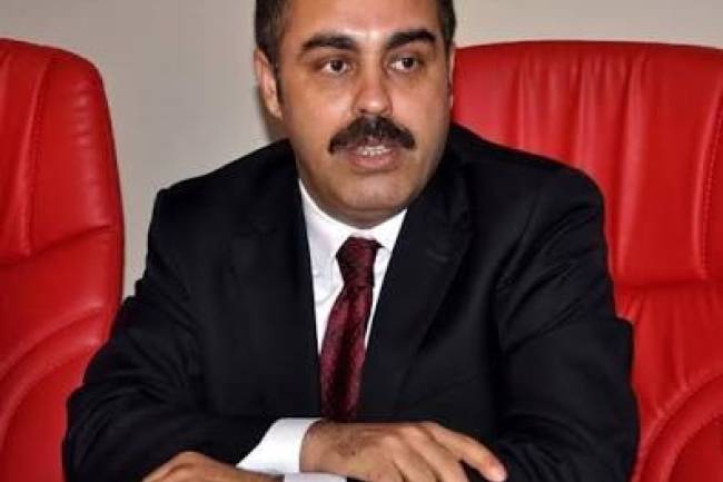 YAZAR NİHAT KARADEMİR AYNI ZAMANDA KOSGEB OSMANİYE MÜDÜRÜ